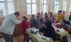 Miniklere ağız ve diş sağlığı eğitimi