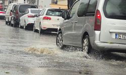 Şehir Merkezi Her Yağışta Aynı Manzaralara Teslim Oluyor