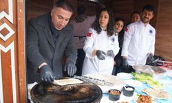 Batman Üniversitesi Sokak Lezzetleri Şenliği’ne Katıldı