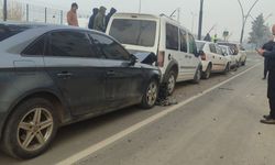 BATMAN’DA ZİNCİRLEME KAZA: 5 ARAÇ BİRBİRİNE GİRDİ