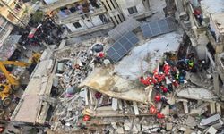 Lübnan’da 5 katlı bina çöktü: 2 kişi kurtarıldı, 3 kayıp