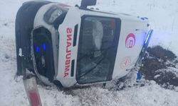 Batman–Bismil Karayolunda Kaza: Ambulans Devrildi