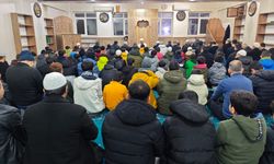 Gazi Anadolu İmam Hatip Lisesi’nde Sabah Namazı Buluşması Düzenlendi