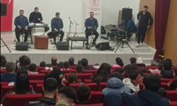 Beşiri’de Grup Mevlana Gönülleri Fethetti