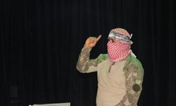 Mersin’de Düzenlenen ‘Şubat Ayı Şehadet Ayı’ Programında Duygu Dolu Anlar Yaşandı