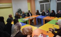 Müdür Ciğer, Velilerin Kitap Okuma Grubunu Ziyaret Etti