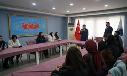 Rektör Demir Gençlere Seslendi: Cesur Fikirler Üretin