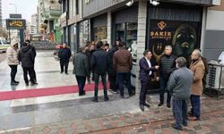 Şanlıurfa'da kuyumcuya silahlı soygun girişimi: 1 polis yaralandı