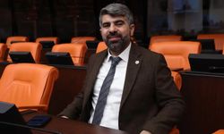 Parlamenterê HUDA PARê Dînç li Meclîsê Alî Şukru Bey bibîr anî
