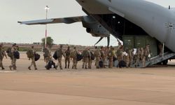 Almanya Irak'ta görev yapan askerlerini tahliye etti