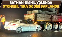 Batman-Bismil Yolunda Otomobil Tıra Ok Gibi Saplandı!