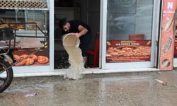 Batman esnafında altyapı sorununa tepki: Her yağmurda aynı mağduriyeti yaşıyoruz