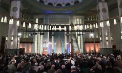 Kadir Gecesi tüm yurtta dualarla idrak edildi