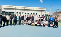 Teniste Şampiyon Veysel Karani Oldu!