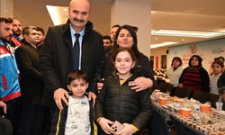 Vali Canalp Yetim Çocuklarla İftar Sofrasında Buluştu