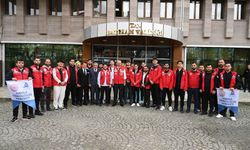 Batman’da Gönüllülük Buluşması: Vali Ekrem Canalp Damla Gönüllülerini Ağırladı