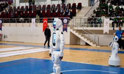 Batman’da Teknoloji Rüzgarı: 2. Yediiki Robot ve Teknoloji Festivali Kapılarını Açtı