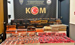 Afyonkarahisar'da kaçakçılık operasyonu: 2 şüpheli gözaltında