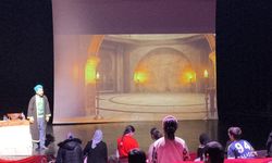 Batman’da "Zamanın Ötesindeki Ufuklar" Sahnelendi