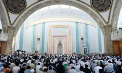 Cuma hutbesi: Cuma ve ümmet bilincini diri tutmak