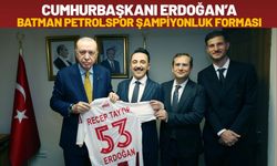 Cumhurbaşkanı Erdoğan’a Batman Petrolspor Şampiyonluk Forması