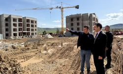 Gercüş Kaymakamı Uzun, TOKİ İnşaat Alanını İnceledi