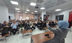 Kamu Çalışanlarına Temel İşaret Dili Eğitimi