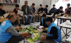 LGS Öğrencilerine Çiğköfteli Moral: Diyanet Gençlik Merkezinde Anlamlı Buluşma