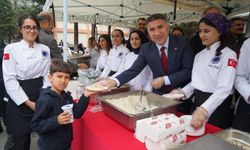 Batman Üniversitesinde Öğrenci ve Mezunlar Aynı Sofrada Buluştu