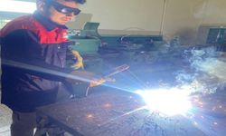 Siirt'te mesleki eğitim: Öğrenciler mezun olmadan iş sahibi oluyor