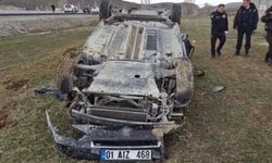 Van'da otomobil takla attı: Bir ölü, 2 yaralı