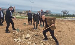 Batman Üniversitesinde Fidan Dikim Etkinlikleri