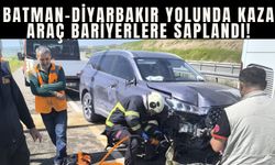 Batman-Diyarbakır Yolunda Kaza: Araç Bariyerlere Saplandı!