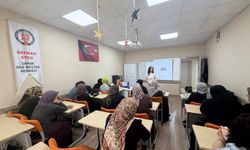 Batman'da Kadınlara Kanser Farkındalığı Eğitimi