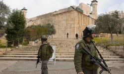 İşgalciler İbrahim Camii'ni süresiz olarak kapattı: HAMAS'tan tepki