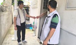 Tarsus Umut Kervanı'ndan muhtaç ailelere kurban eti yardımı