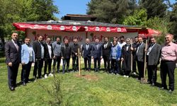 Bilişim Festivali Konuklarından Fidan Dikim Etkinliği