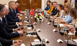 Bakan Fidan, Bulgaristan Cumhurbaşkanı Yotova tarafından kabul edildi