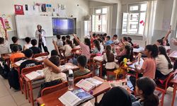 Kozluk’ta İlkokul Öğrencilerine KKKA ve Kene Eğitimi