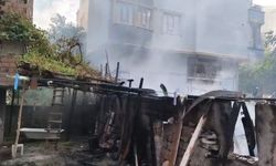 Gap Mahallesi’nde Odunluk Yangını: İtfaiye Zamanında Müdahale Etti