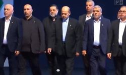 Şandeke HAMASê beşdarî merasîma cenazeyê şehîd Xameneî bû