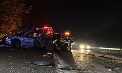Kocaeli'de emniyet şeridindeki araca tır çarptı: 1 çocuk hayatını kaybetti