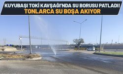 Kuyubaşı Toki Kavşağı’nda Su Borusu Patladı! Tonlarca Su Boşa Akıyor
