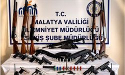 Malatya'da silah teşhirine operasyon: 56 şüpheli yakalandı
