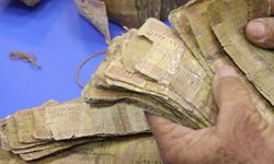 Banka Navendî ya Efxenistanê banknotên kevin bi yên nû guherand