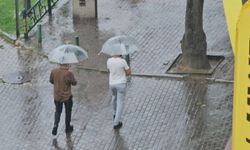 Meteoroloji'den kuvvetli yağış ve rüzgâr uyarısı