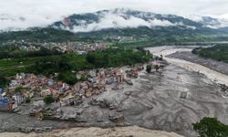 Nepal'deki sel felaketinde can kaybı 270'e yükseldi