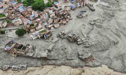 Nepal'deki selde hayatını kaybedenlerin sayısı 469'a yükseldi