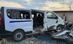 OSB Yolunda Trafik Kazası: Yaralılar Ambulansla Hastaneye Sevk Edildi