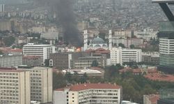Ankara'da kentsel dönüşüm nedeniyle yıkılan dükkanda çıkan yangın metruk binaya sıçradı